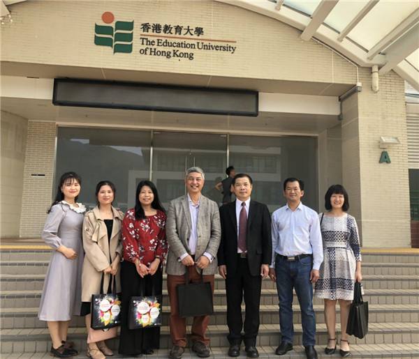 Students' prospect: education teachers and make teaching as a jobs | EdUHK